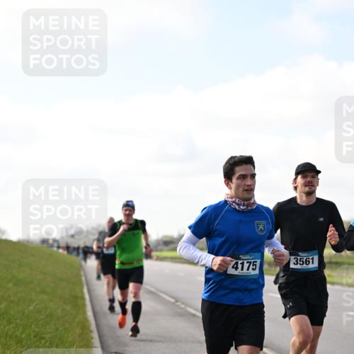 12.04.2026 - 45. Internationalen Wilhelmsburger Insellauf Dr. Thomas Lammeyer http://msf.ph/oto/9439720 12.04.2026 10:02:30 Laufen 4175, 3561 meine-sportfotos.de