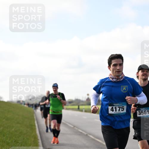 12.04.2026 - 45. Internationalen Wilhelmsburger Insellauf Dr. Thomas Lammeyer http://msf.ph/oto/9439722 12.04.2026 10:02:30 Laufen 4175, 3561 meine-sportfotos.de