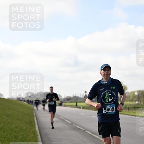 12.04.2026 - 45. Internationalen Wilhelmsburger Insellauf Dr. Thomas Lammeyer http://msf.ph/oto/9439753 12.04.2026 10:02:35 Laufen 361, 5609 meine-sportfotos.de