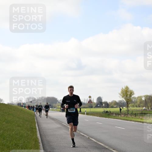 12.04.2026 - 45. Internationalen Wilhelmsburger Insellauf Dr. Thomas Lammeyer http://msf.ph/oto/9439759 12.04.2026 10:02:37 Laufen 5502 meine-sportfotos.de