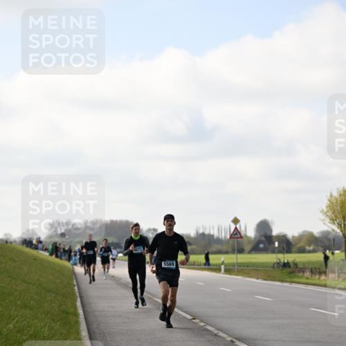 12.04.2026 - 45. Internationalen Wilhelmsburger Insellauf Dr. Thomas Lammeyer http://msf.ph/oto/9439786 12.04.2026 10:02:45 Laufen 4673, 5569 meine-sportfotos.de