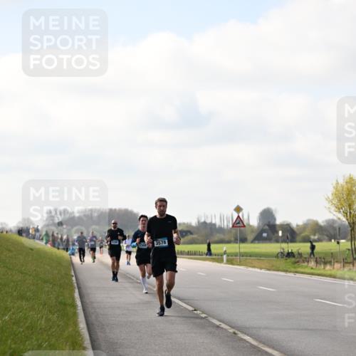 12.04.2026 - 45. Internationalen Wilhelmsburger Insellauf Dr. Thomas Lammeyer http://msf.ph/oto/9439822 12.04.2026 10:02:53 Laufen 4296, 3578 meine-sportfotos.de