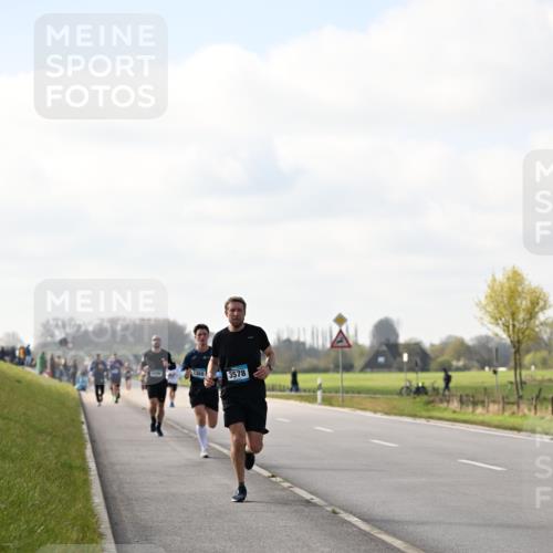 12.04.2026 - 45. Internationalen Wilhelmsburger Insellauf Dr. Thomas Lammeyer http://msf.ph/oto/9439827 12.04.2026 10:02:54 Laufen 3, 1368, 3578 meine-sportfotos.de