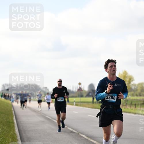 12.04.2026 - 45. Internationalen Wilhelmsburger Insellauf Dr. Thomas Lammeyer http://msf.ph/oto/9439855 12.04.2026 10:02:59 Laufen 3368 meine-sportfotos.de