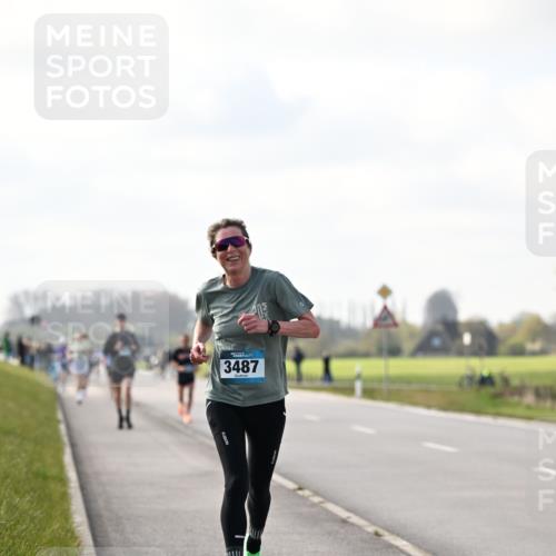 12.04.2026 - 45. Internationalen Wilhelmsburger Insellauf Dr. Thomas Lammeyer http://msf.ph/oto/9439887 12.04.2026 10:03:13 Laufen 3487 meine-sportfotos.de