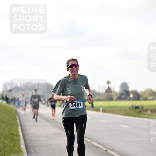 12.04.2026 - 45. Internationalen Wilhelmsburger Insellauf Dr. Thomas Lammeyer http://msf.ph/oto/9439889 12.04.2026 10:03:13 Laufen 3487 meine-sportfotos.de