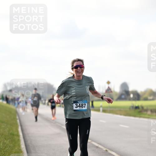 12.04.2026 - 45. Internationalen Wilhelmsburger Insellauf Dr. Thomas Lammeyer http://msf.ph/oto/9439890 12.04.2026 10:03:13 Laufen 3487, 20 meine-sportfotos.de