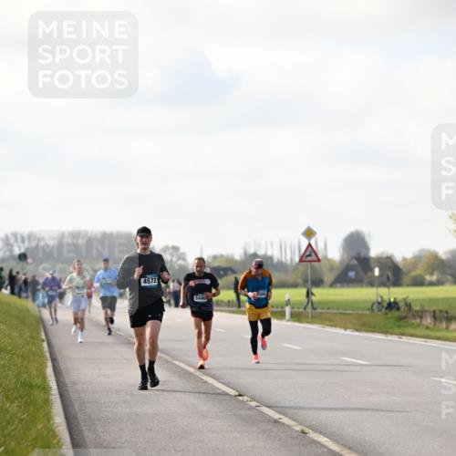 12.04.2026 - 45. Internationalen Wilhelmsburger Insellauf Dr. Thomas Lammeyer http://msf.ph/oto/9439913 12.04.2026 10:03:18 Laufen 4572, 5440, 4580 meine-sportfotos.de