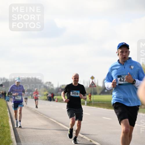 12.04.2026 - 45. Internationalen Wilhelmsburger Insellauf Dr. Thomas Lammeyer http://msf.ph/oto/9439973 12.04.2026 10:03:30 Laufen 2659, 3473, 42 meine-sportfotos.de