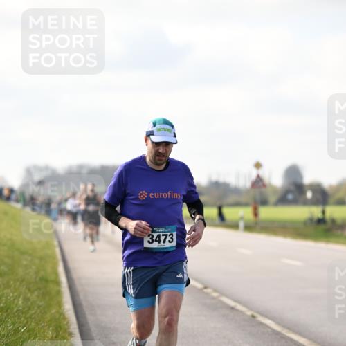 12.04.2026 - 45. Internationalen Wilhelmsburger Insellauf Dr. Thomas Lammeyer http://msf.ph/oto/9439998 12.04.2026 10:03:34 Laufen 3473 meine-sportfotos.de
