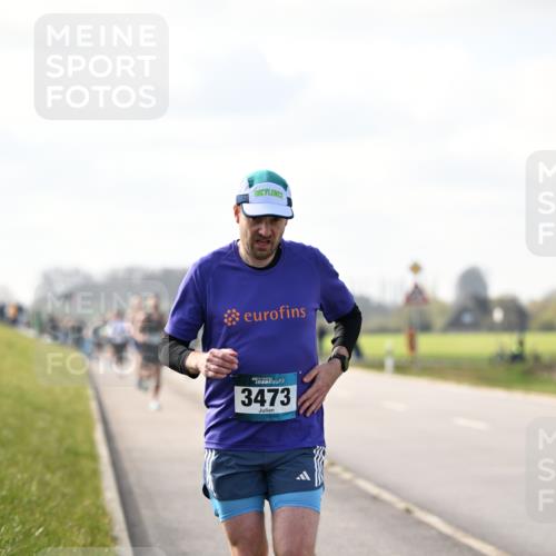 12.04.2026 - 45. Internationalen Wilhelmsburger Insellauf Dr. Thomas Lammeyer http://msf.ph/oto/9440001 12.04.2026 10:03:34 Laufen 4, 3473 meine-sportfotos.de