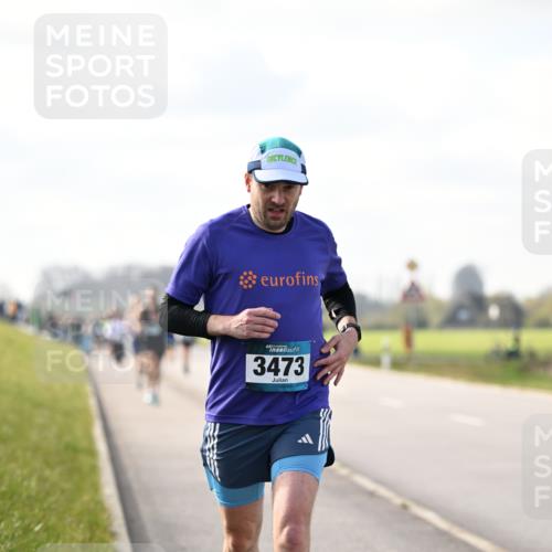 12.04.2026 - 45. Internationalen Wilhelmsburger Insellauf Dr. Thomas Lammeyer http://msf.ph/oto/9440002 12.04.2026 10:03:34 Laufen 4, 3473 meine-sportfotos.de