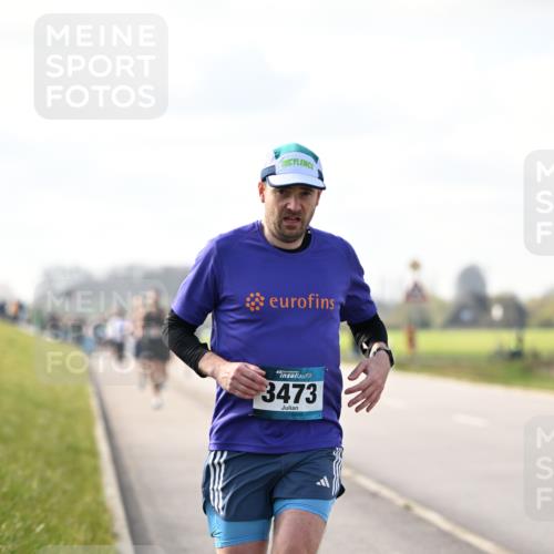 12.04.2026 - 45. Internationalen Wilhelmsburger Insellauf Dr. Thomas Lammeyer http://msf.ph/oto/9440003 12.04.2026 10:03:35 Laufen 3473 meine-sportfotos.de