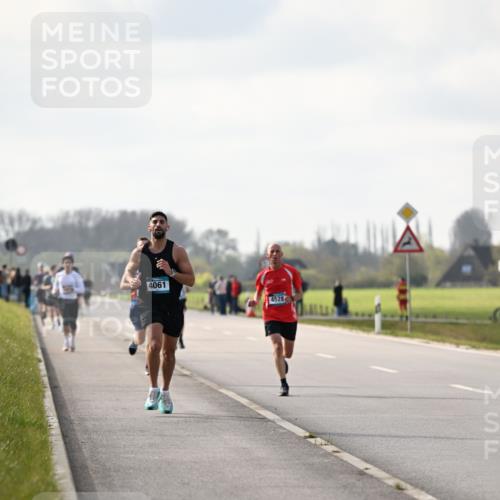 12.04.2026 - 45. Internationalen Wilhelmsburger Insellauf Dr. Thomas Lammeyer http://msf.ph/oto/9440007 12.04.2026 10:03:38 Laufen 4061, 4528 meine-sportfotos.de