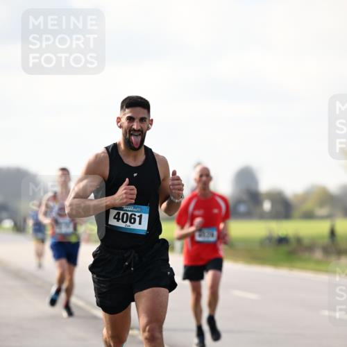 12.04.2026 - 45. Internationalen Wilhelmsburger Insellauf Dr. Thomas Lammeyer http://msf.ph/oto/9440034 12.04.2026 10:03:42 Laufen 4061 meine-sportfotos.de
