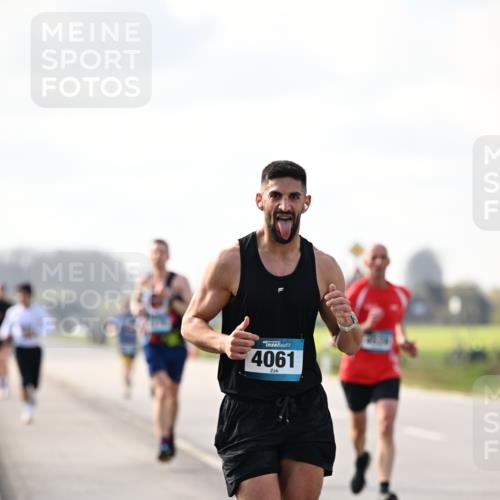 12.04.2026 - 45. Internationalen Wilhelmsburger Insellauf Dr. Thomas Lammeyer http://msf.ph/oto/9440035 12.04.2026 10:03:42 Laufen 4061 meine-sportfotos.de