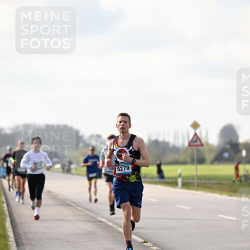 12.04.2026 - 45. Internationalen Wilhelmsburger Insellauf Dr. Thomas Lammeyer http://msf.ph/oto/9440042 12.04.2026 10:03:44 Laufen 4, 5279 meine-sportfotos.de