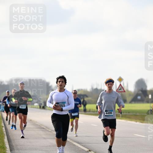 12.04.2026 - 45. Internationalen Wilhelmsburger Insellauf Dr. Thomas Lammeyer http://msf.ph/oto/9440057 12.04.2026 10:03:47 Laufen 5415, 055, 2213, 4495 meine-sportfotos.de