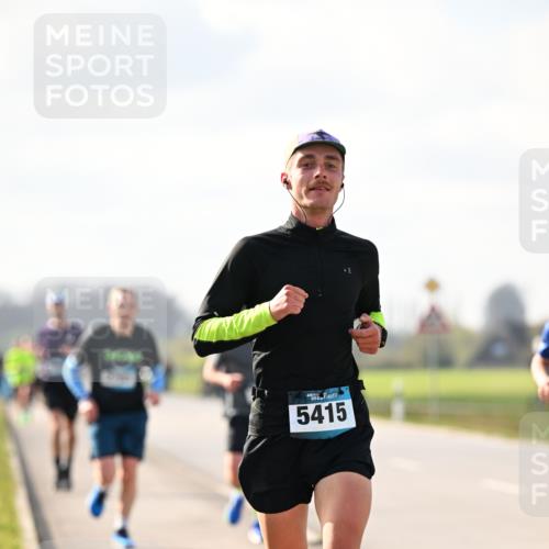 12.04.2026 - 45. Internationalen Wilhelmsburger Insellauf Dr. Thomas Lammeyer http://msf.ph/oto/9440088 12.04.2026 10:03:53 Laufen 5415 meine-sportfotos.de