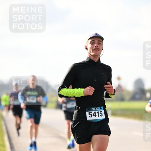 12.04.2026 - 45. Internationalen Wilhelmsburger Insellauf Dr. Thomas Lammeyer http://msf.ph/oto/9440089 12.04.2026 10:03:53 Laufen 5415 meine-sportfotos.de