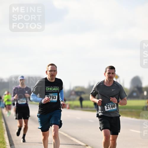 12.04.2026 - 45. Internationalen Wilhelmsburger Insellauf Dr. Thomas Lammeyer http://msf.ph/oto/9440099 12.04.2026 10:03:55 Laufen 22, 7, 2793, 2160 meine-sportfotos.de