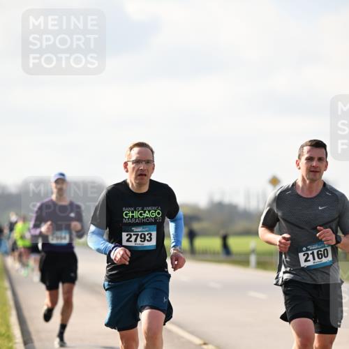 12.04.2026 - 45. Internationalen Wilhelmsburger Insellauf Dr. Thomas Lammeyer http://msf.ph/oto/9440102 12.04.2026 10:03:56 Laufen 22, 2793, 2160 meine-sportfotos.de