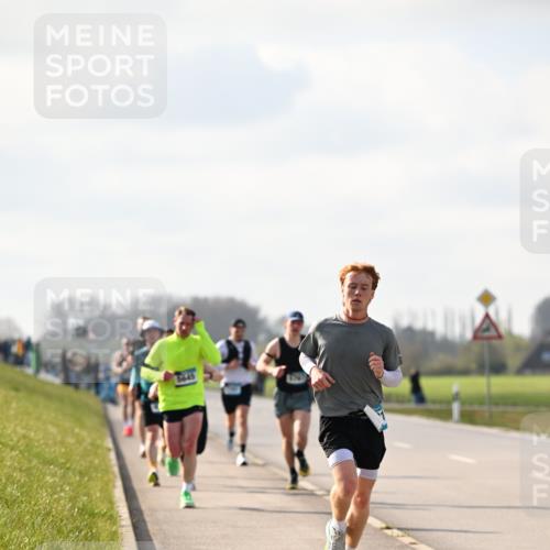 12.04.2026 - 45. Internationalen Wilhelmsburger Insellauf Dr. Thomas Lammeyer http://msf.ph/oto/9440126 12.04.2026 10:04:05 Laufen  meine-sportfotos.de