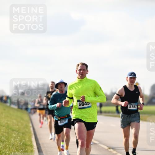12.04.2026 - 45. Internationalen Wilhelmsburger Insellauf Dr. Thomas Lammeyer http://msf.ph/oto/9440151 12.04.2026 10:04:09 Laufen 4621, 5645, 5767 meine-sportfotos.de