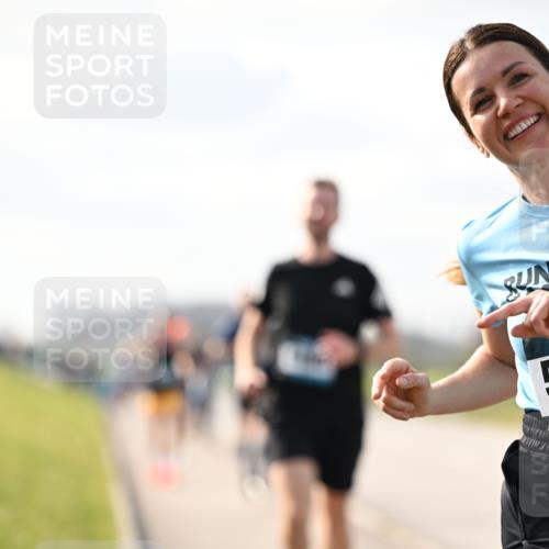 12.04.2026 - 45. Internationalen Wilhelmsburger Insellauf Dr. Thomas Lammeyer http://msf.ph/oto/9440178 12.04.2026 10:04:13 Laufen  meine-sportfotos.de