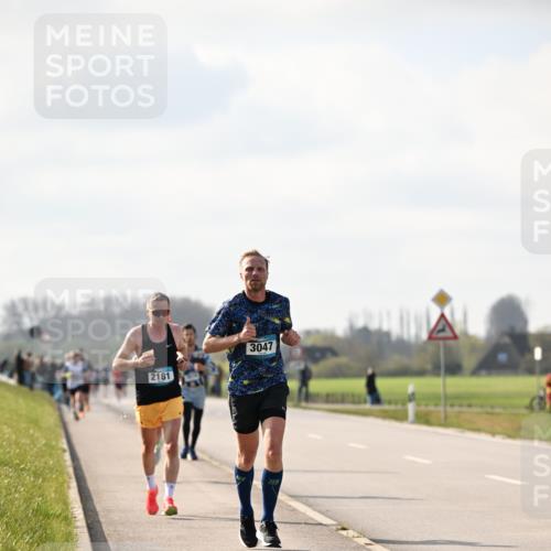 12.04.2026 - 45. Internationalen Wilhelmsburger Insellauf Dr. Thomas Lammeyer http://msf.ph/oto/9440184 12.04.2026 10:04:15 Laufen 2181, 3047 meine-sportfotos.de