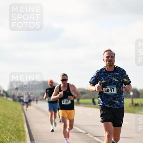 12.04.2026 - 45. Internationalen Wilhelmsburger Insellauf Dr. Thomas Lammeyer http://msf.ph/oto/9440195 12.04.2026 10:04:18 Laufen 2181, 4, 3047 meine-sportfotos.de