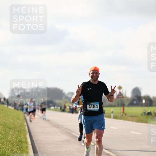 12.04.2026 - 45. Internationalen Wilhelmsburger Insellauf Dr. Thomas Lammeyer http://msf.ph/oto/9440216 12.04.2026 10:04:21 Laufen 4154 meine-sportfotos.de