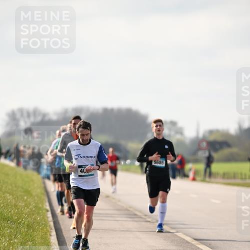 12.04.2026 - 45. Internationalen Wilhelmsburger Insellauf Dr. Thomas Lammeyer http://msf.ph/oto/9440235 12.04.2026 10:04:30 Laufen 40, 5685 meine-sportfotos.de