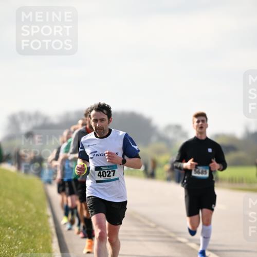 12.04.2026 - 45. Internationalen Wilhelmsburger Insellauf Dr. Thomas Lammeyer http://msf.ph/oto/9440250 12.04.2026 10:04:32 Laufen 4027, 5685 meine-sportfotos.de