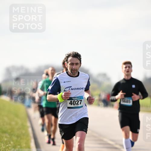 12.04.2026 - 45. Internationalen Wilhelmsburger Insellauf Dr. Thomas Lammeyer http://msf.ph/oto/9440258 12.04.2026 10:04:33 Laufen 4027, 5685 meine-sportfotos.de