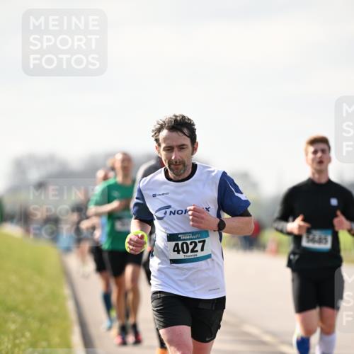 12.04.2026 - 45. Internationalen Wilhelmsburger Insellauf Dr. Thomas Lammeyer http://msf.ph/oto/9440261 12.04.2026 10:04:34 Laufen 4027, 5645 meine-sportfotos.de