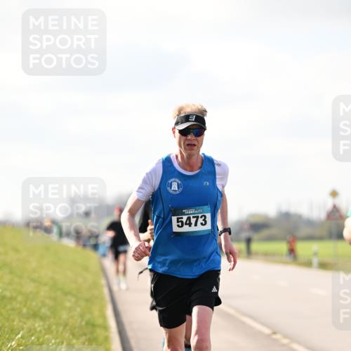 12.04.2026 - 45. Internationalen Wilhelmsburger Insellauf Dr. Thomas Lammeyer http://msf.ph/oto/9440295 12.04.2026 10:04:39 Laufen 30, 5473 meine-sportfotos.de