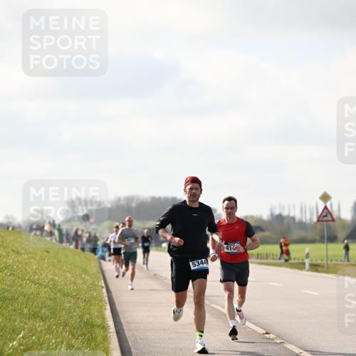 12.04.2026 - 45. Internationalen Wilhelmsburger Insellauf Dr. Thomas Lammeyer http://msf.ph/oto/9440331 12.04.2026 10:04:46 Laufen 5344, 414 meine-sportfotos.de