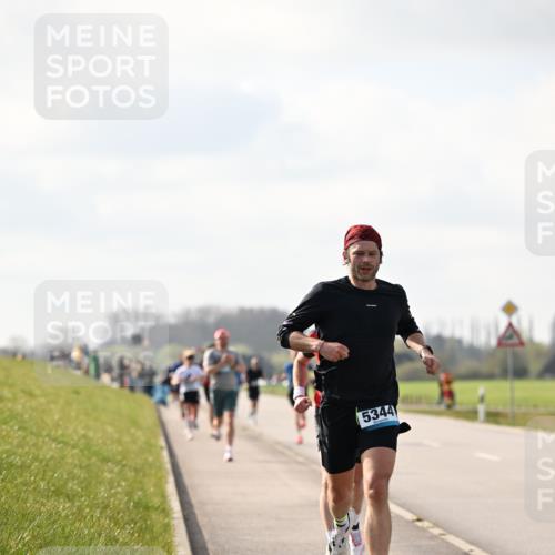 12.04.2026 - 45. Internationalen Wilhelmsburger Insellauf Dr. Thomas Lammeyer http://msf.ph/oto/9440340 12.04.2026 10:04:47 Laufen 5344 meine-sportfotos.de