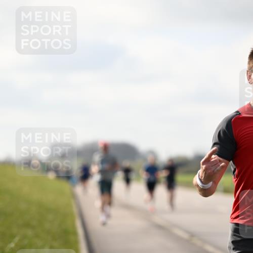 12.04.2026 - 45. Internationalen Wilhelmsburger Insellauf Dr. Thomas Lammeyer http://msf.ph/oto/9440363 12.04.2026 10:04:50 Laufen  meine-sportfotos.de
