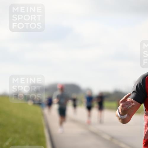 12.04.2026 - 45. Internationalen Wilhelmsburger Insellauf Dr. Thomas Lammeyer http://msf.ph/oto/9440364 12.04.2026 10:04:51 Laufen  meine-sportfotos.de
