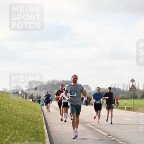 12.04.2026 - 45. Internationalen Wilhelmsburger Insellauf Dr. Thomas Lammeyer http://msf.ph/oto/9440375 12.04.2026 10:04:53 Laufen 4651 meine-sportfotos.de
