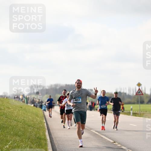 12.04.2026 - 45. Internationalen Wilhelmsburger Insellauf Dr. Thomas Lammeyer http://msf.ph/oto/9440376 12.04.2026 10:04:53 Laufen 4651 meine-sportfotos.de
