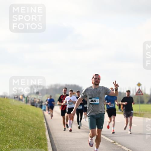 12.04.2026 - 45. Internationalen Wilhelmsburger Insellauf Dr. Thomas Lammeyer http://msf.ph/oto/9440385 12.04.2026 10:04:54 Laufen 4651 meine-sportfotos.de