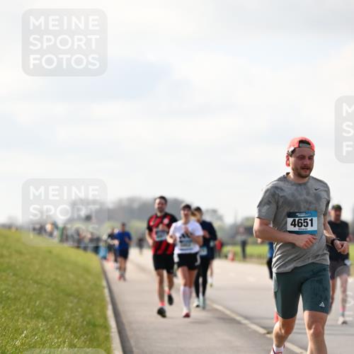 12.04.2026 - 45. Internationalen Wilhelmsburger Insellauf Dr. Thomas Lammeyer http://msf.ph/oto/9440394 12.04.2026 10:04:55 Laufen 4651 meine-sportfotos.de