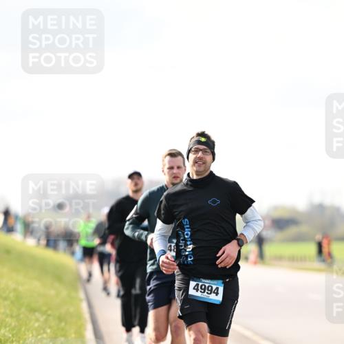 12.04.2026 - 45. Internationalen Wilhelmsburger Insellauf Dr. Thomas Lammeyer http://msf.ph/oto/9440468 12.04.2026 10:05:15 Laufen 4994 meine-sportfotos.de
