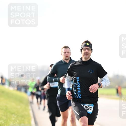 12.04.2026 - 45. Internationalen Wilhelmsburger Insellauf Dr. Thomas Lammeyer http://msf.ph/oto/9440472 12.04.2026 10:05:15 Laufen 994 meine-sportfotos.de