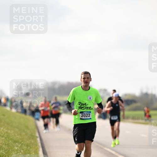 12.04.2026 - 45. Internationalen Wilhelmsburger Insellauf Dr. Thomas Lammeyer http://msf.ph/oto/9440553 12.04.2026 10:05:27 Laufen 2022 meine-sportfotos.de