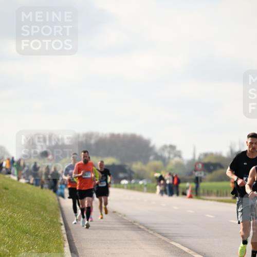 12.04.2026 - 45. Internationalen Wilhelmsburger Insellauf Dr. Thomas Lammeyer http://msf.ph/oto/9440581 12.04.2026 10:05:31 Laufen  meine-sportfotos.de