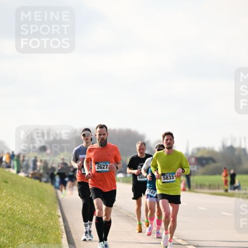 12.04.2026 - 45. Internationalen Wilhelmsburger Insellauf Dr. Thomas Lammeyer http://msf.ph/oto/9440616 12.04.2026 10:05:37 Laufen 2627, 5804, 5833, 142 meine-sportfotos.de